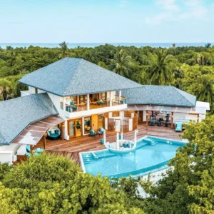 Grand Beach Residence with Pool - Hideaway Beach Resort & Spa