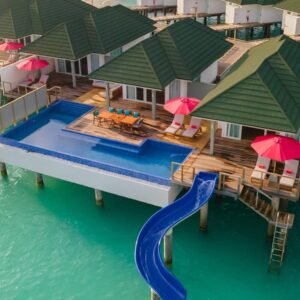 Three Bedroom Lagoon Villa with Pool + Slide - Siyam World