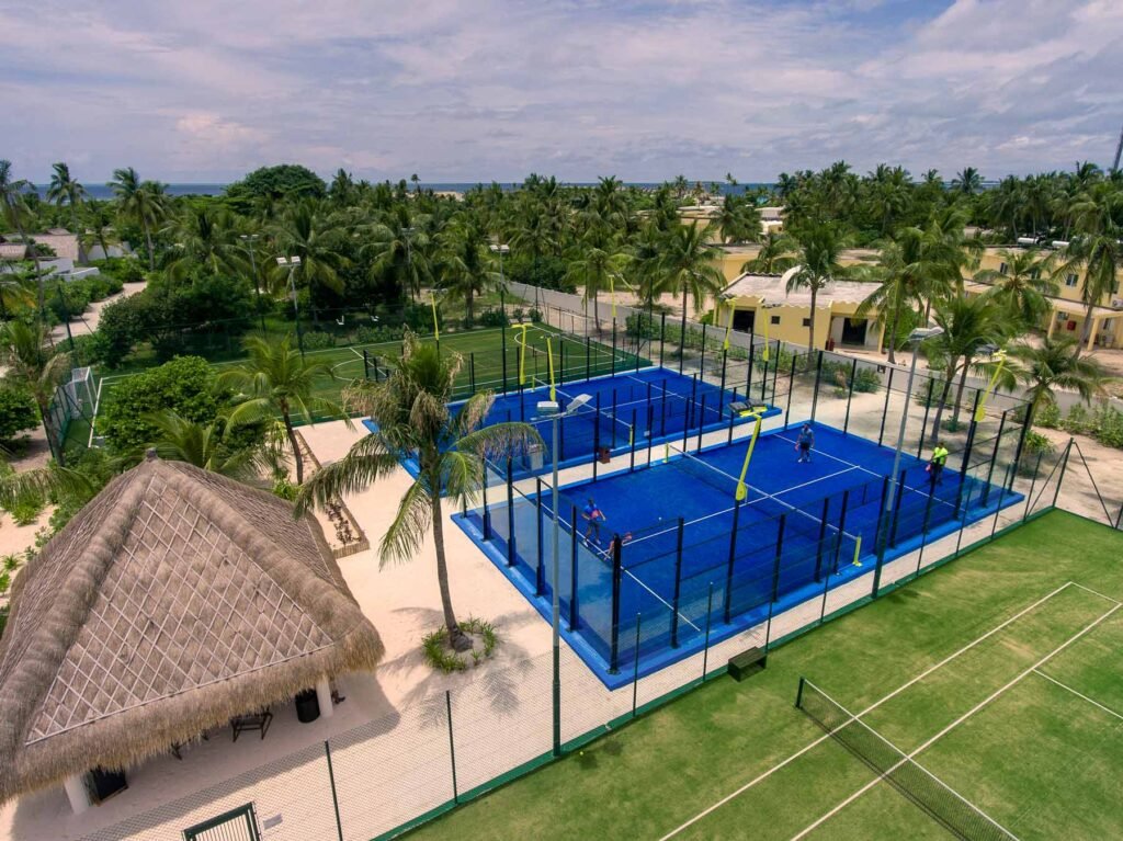 6655f7ff54a3ca1a39a28869_maldives_experiences_gym1