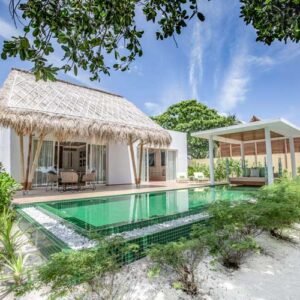 Superior Beach Villas with Pool - Emerald Maldives