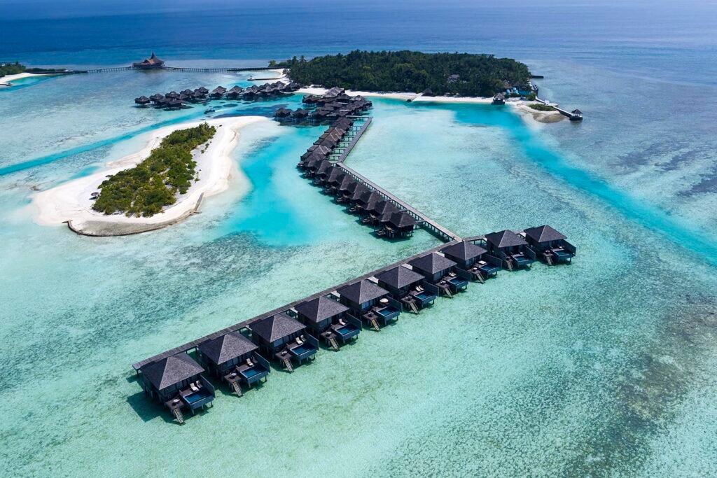 82283684-H1-AVEL_Island_Aerial_05_G_A_H