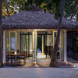 Beachfront Villa - Dhawa Ihuru