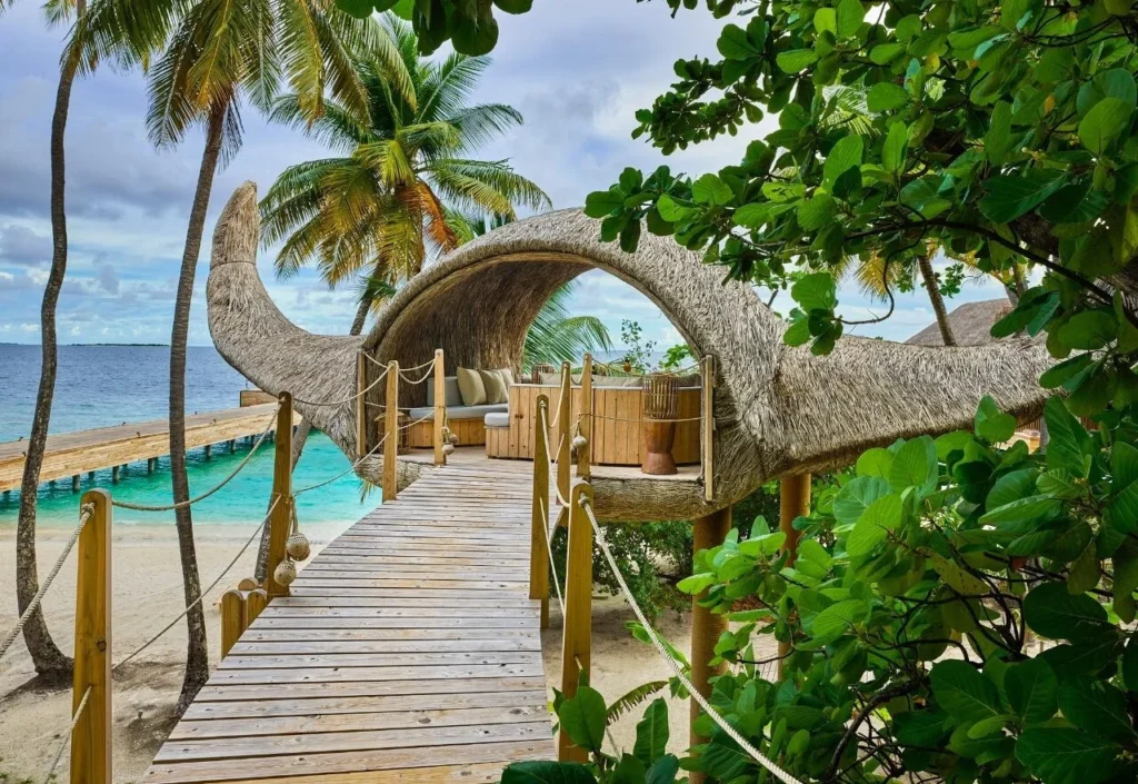 JOALI-Maldives-Destination-Dining-Manta-Tree-House-_1450x1000px