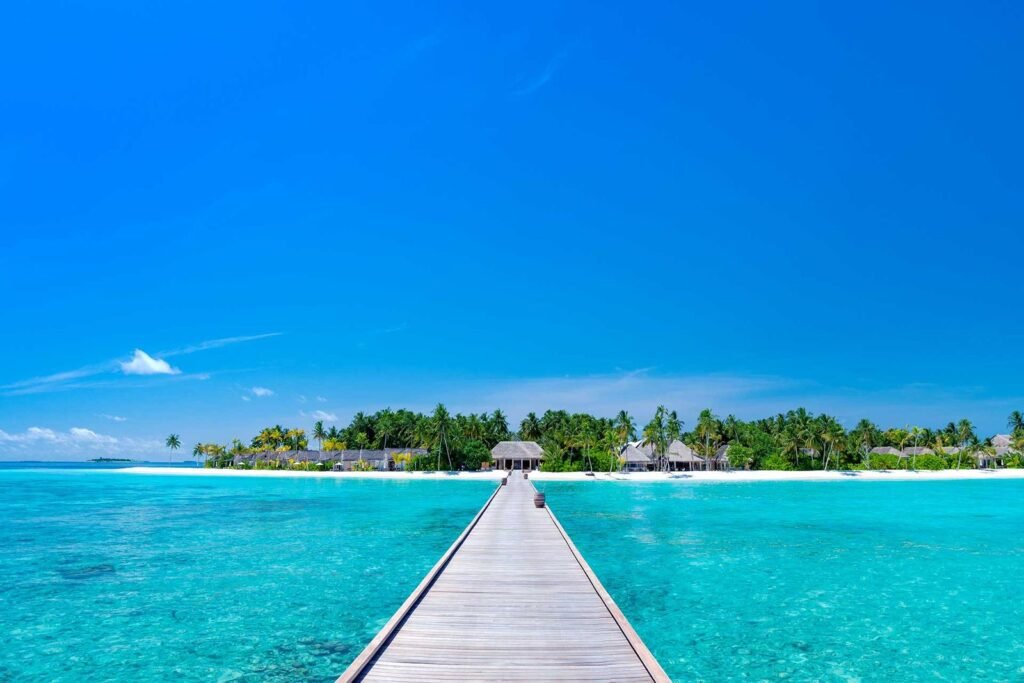 xlarge_island_view_baglioni_resort_maldives_4d6366a307