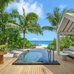 Beach Pool - JW Marriott Kaafu Atoll