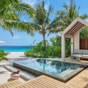 Sunset Beach Pool - JW Marriott Kaafu Atoll