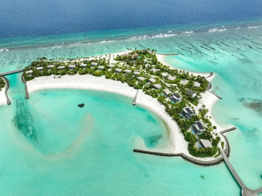 so_maldives_hotelpage_intro_island_retreat_1