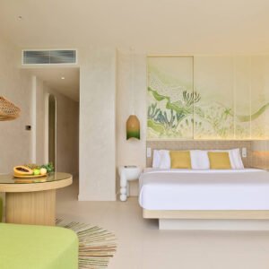 Panoramic Lagoon Room with Open-Air Bath - Centara Mirage Lagoon